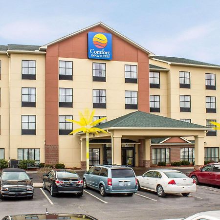 Comfort Inn & Suites Kent - University Area Exteriör bild